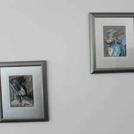 Apartment 6a