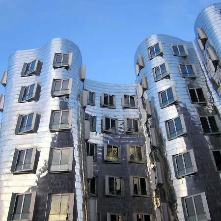 Apartment 6a *